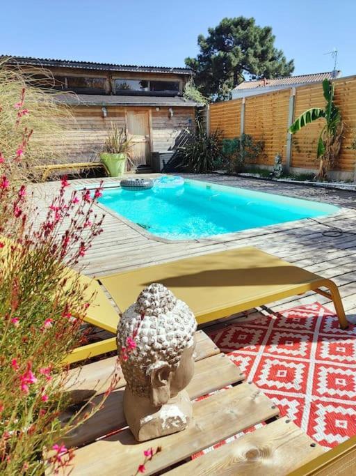 Tiny House Avec Jardin Et Acces Piscine Chauffee Villa Saint-Medard-en-Jalles Bagian luar foto